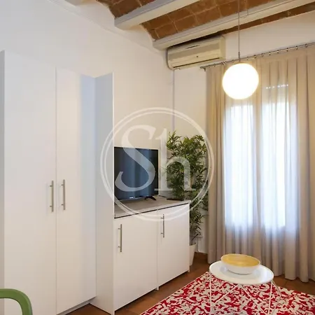 Apartment Cozy Apartment Beside Sagrada Familia For 2
