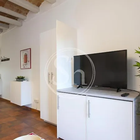 Cozy Beside Sagrada Familia For 2 Appartement Barcelona