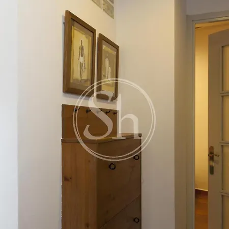 Appartement Cozy Beside Sagrada Familia For 2 Barcelona