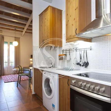 Cozy Beside Sagrada Familia For 2 * Barcelona